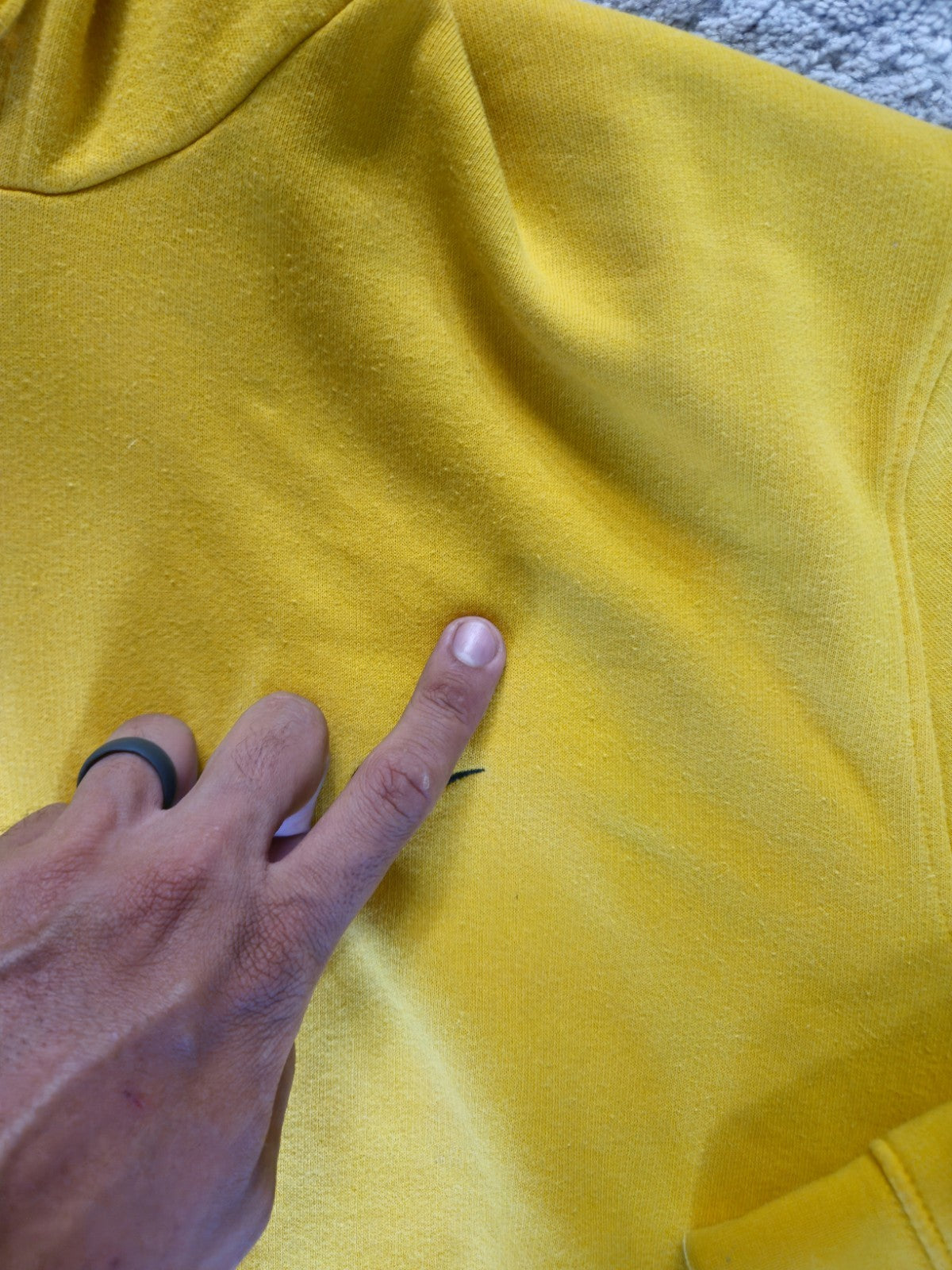 Vintage Men's Nike Embroidered Swoosh Size 2XL Hoodie Yellow Rare Mid-90s 